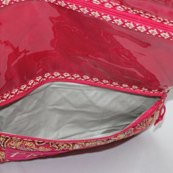 Quilted Hanging Cosmetic & Jewelry Travel Case - Picture 4 of 9